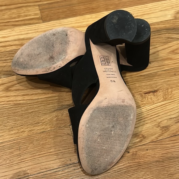 Stuart Weitzman Suede fabric in great condition Stuart Weitzman sandals in black - Picture 7 of 8